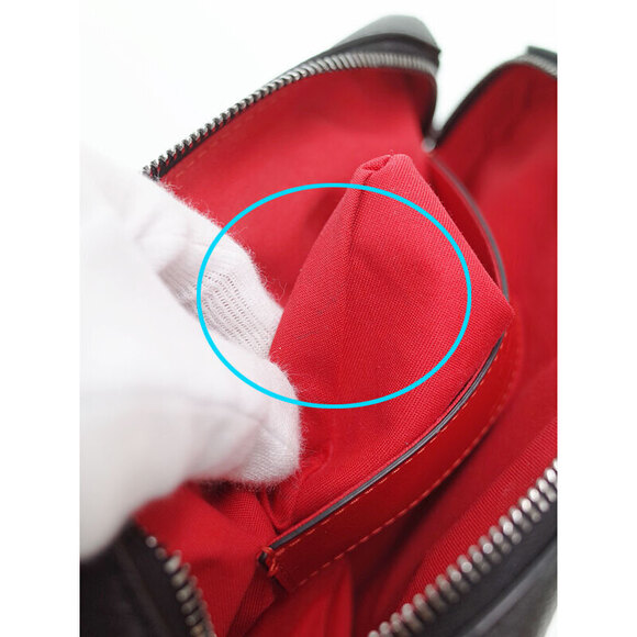 Christian Louboutin Bench Reporter Shoulder Bag - Picture 4 of 9